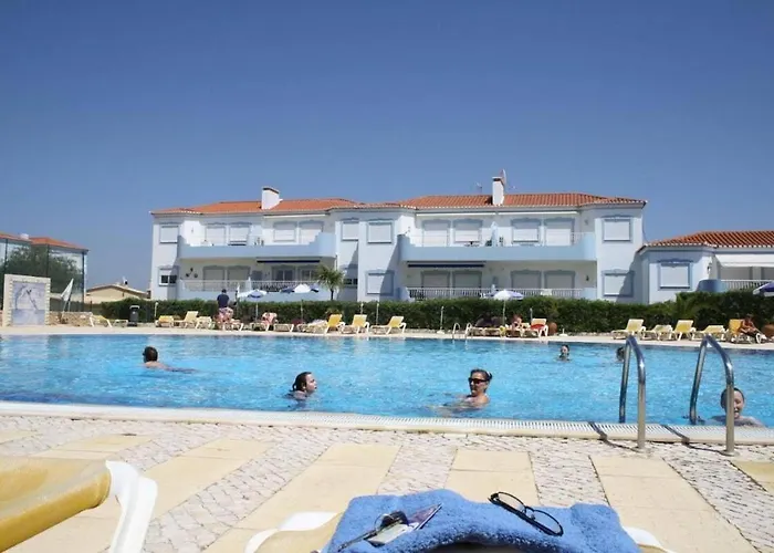Apartament Pool View 2 Bedroom 1st Floor Apartment, Oasis Parque Near Alvor At14