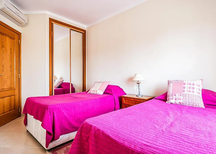 Pool View 2 Bedroom 1st Floor Apartment, Oasis Parque Near Alvor At14