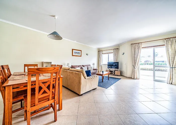 Pool View 2 Bedroom 1st Floor Apartment, Oasis Parque Near Alvor At14 *